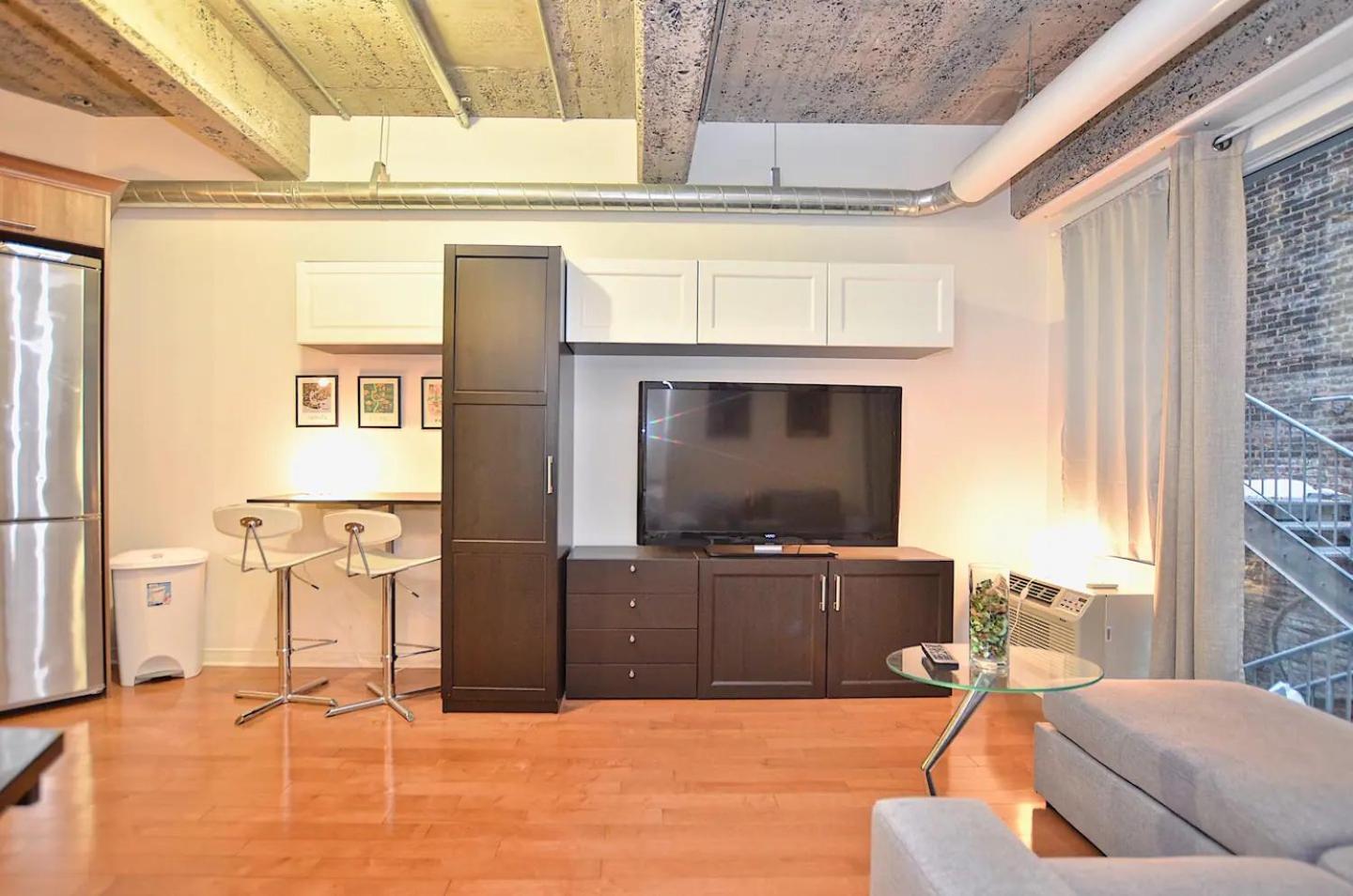 Stylish Urban Loft Downtown Apartment Montreal Bagian luar foto